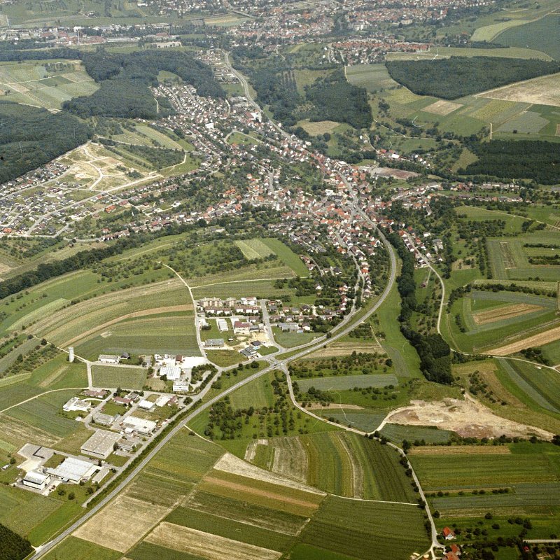Luftbild von Albershausen, 1984